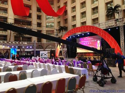 北京大興節(jié)日期間慶典演出舞臺背景板搭建 燈光音響AV設備租賃